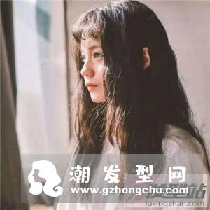 长发时尚烫卷发发型 慵懒撩撩卷最有女神范