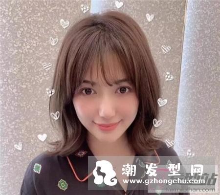 细软头发扁塌怎么破 “烫发”拯救塌顶星人