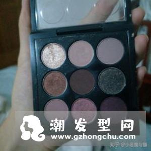 酒红色眼妆配什么口红 适合什么人