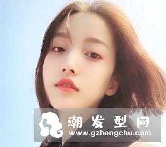 女生短发烫小卷好看吗 灵动俏皮散发独特魅力
