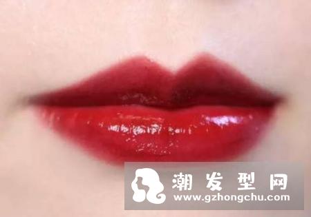 ysl2018唇釉升级色号有哪些 413和415试色图