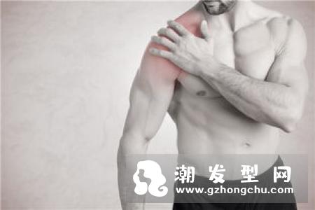 哑铃飞鸟在手肘什么位置 肩膀疼是什么原因