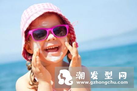 ipsa蓝瘦子防晒多少钱 和蓝胖子的区别对比
