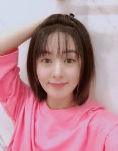 女生好看的扎发发型 get明星同款演绎少女风