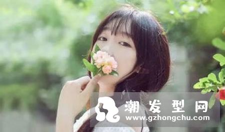 侧辫子发型的各种编法 甜美减龄简单编法一学就会