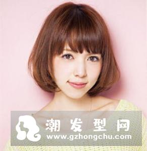 齐脖短发发型图片 外翘内扣波波头烫发设计
