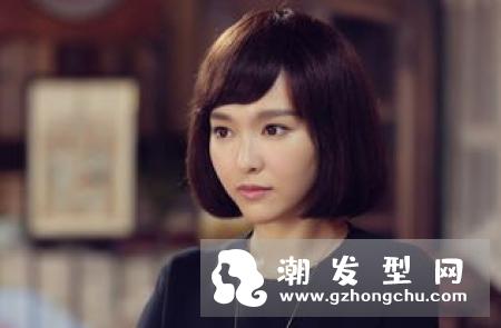 女生长发发型简单扎法图解 扎起头发来时尚又好看美美哒