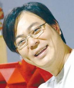 高亚麟发型图片 人民的名义刘新建二九偏微卷发好看