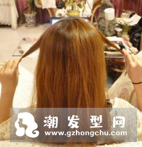 怎么用吸管卷发 步骤图解