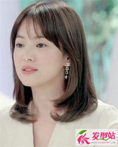 发尾微扣梨花头 韩式淑女OL气质