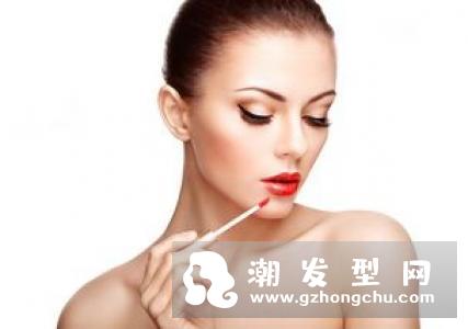 露得清唇膏保质期怎么看 功效有哪些