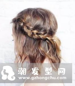 女生齐脖短发怎么扎好看 太简单手残女生必会发型