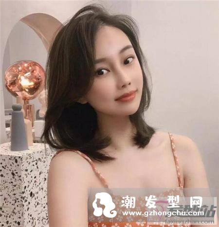 细软头发扁塌怎么破 “烫发”拯救塌顶星人