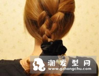标准麻花辫怎么编 要中等的