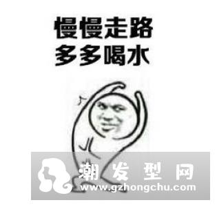 女生涂口红代表什么 能接吻么