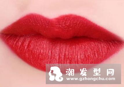 mac番茄红口红试色 适合黄皮吗