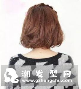 女生头发少的发型 把长度剪短再烫发这个方法很受用