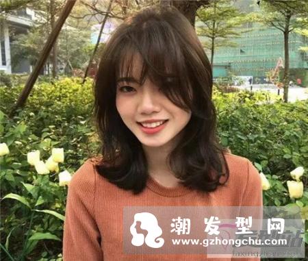 细软头发扁塌怎么破 “烫发”拯救塌顶星人