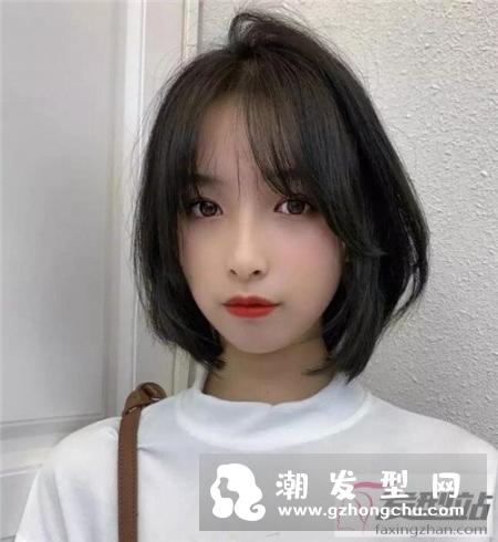 细软头发扁塌怎么破 “烫发”拯救塌顶星人