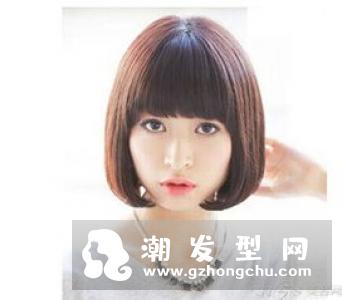 时尚波波头短发发型 内扣设计非常减龄瘦脸