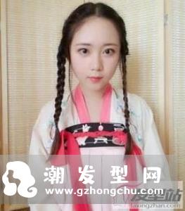 短发古风发型怎么扎 简约编发变小家碧玉
