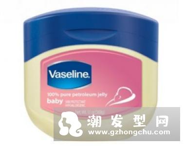 凡士林涂嘴唇有什么坏处吗 能涂一夜吗
