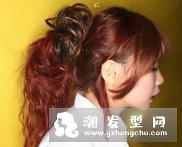 假发怎么带不显头大 可以扎起来吗