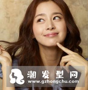 中长发烫什么发型好看 高人气微卷烫发好看又显脸小