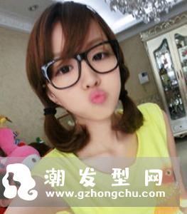 卷发怎么扎简单好看 这些扎发让女生活泼减龄
