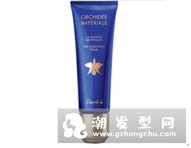 芙丽芳丝洗面奶适合油皮吗 适合多大年龄