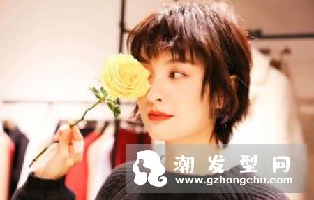 运动短发造型该怎样打理 周冬雨也爱的运动短发