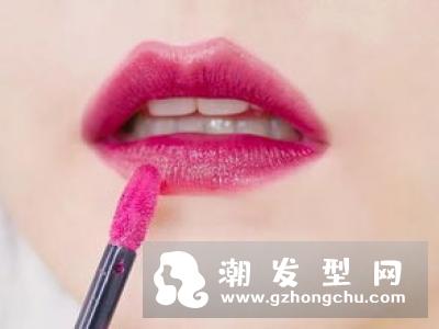 mac三色高光盘试色 多少钱及上市时间